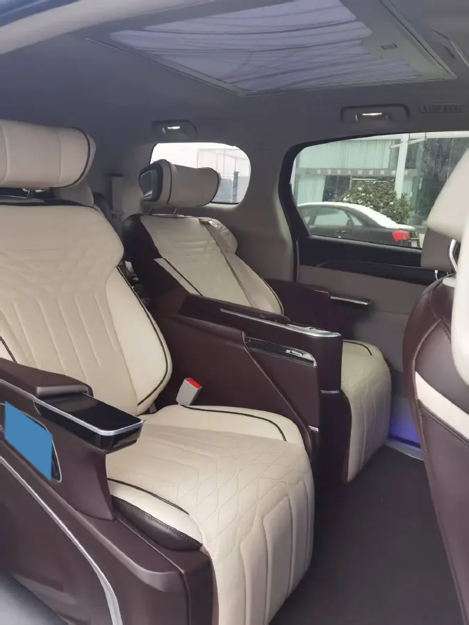 2023 Buick GL8 2.0T 237HP L4 9AT,autocango,china used car exporter,china ev exporter,chinese used car exporter,chinese used ev exporter