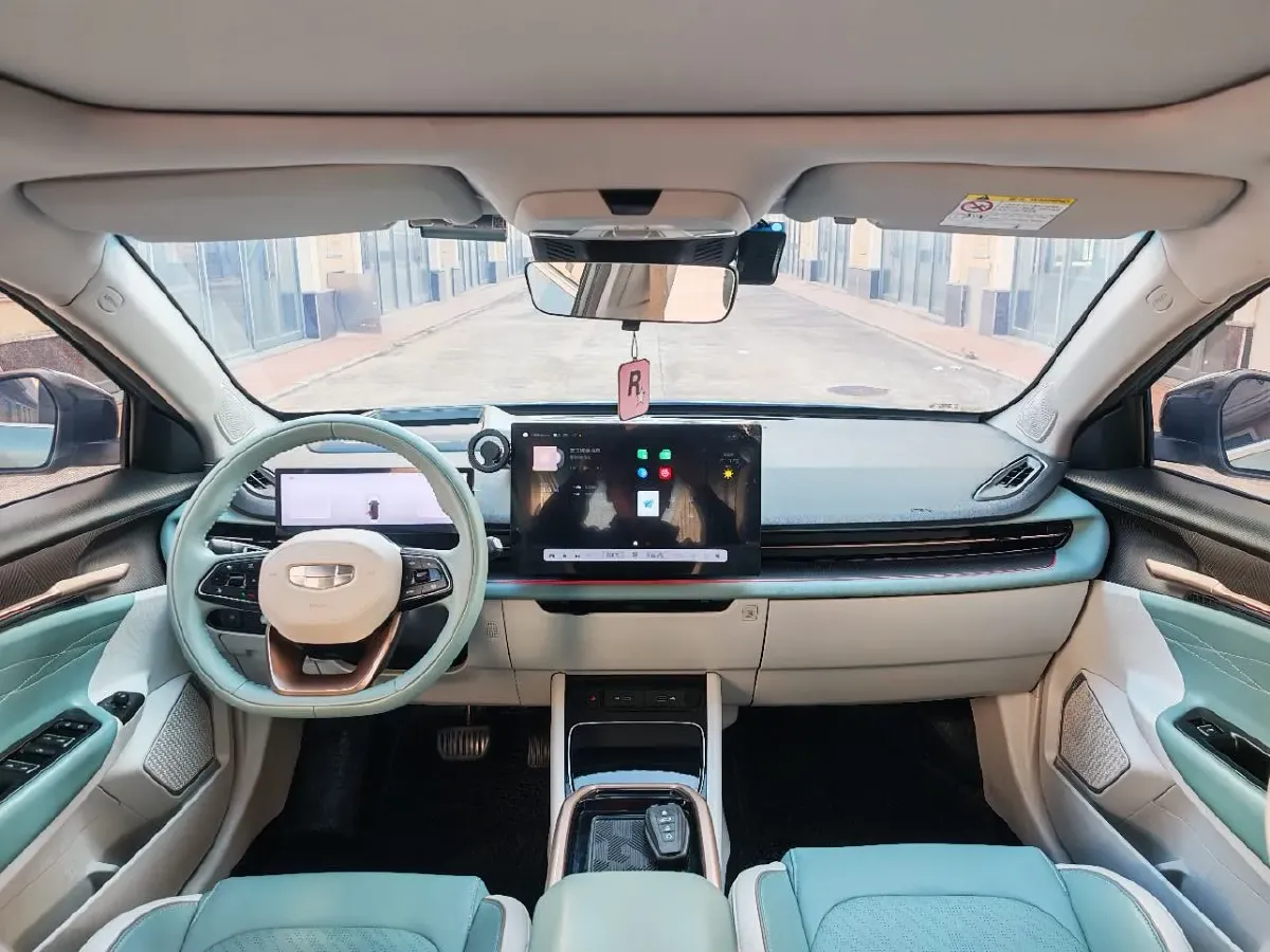 2022 Ruichi Auto ED71 BEV 60.152KWH,autocango,china used car exporter,china ev exporter,chinese used car exporter,chinese used ev exporter