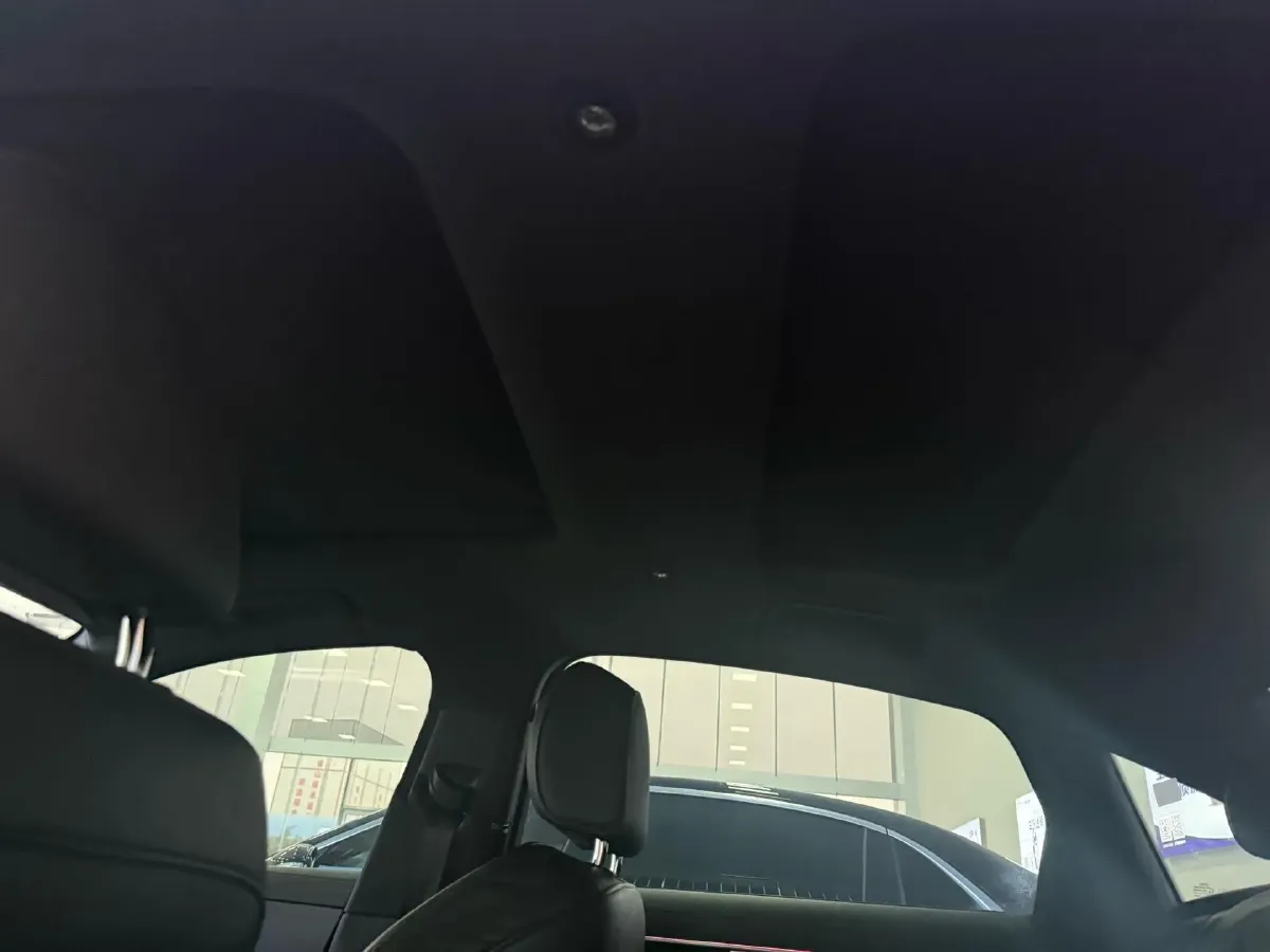 2019 Mercedes-Benz GLC Class 2.0T 245HP L4 9AT,autocango,china used car exporter,china ev exporter,chinese used car exporter,chinese used ev exporter