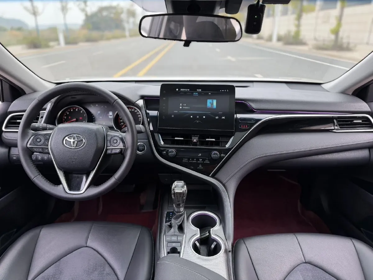 2023 Toyota Camry 2.0L 177HP L4 CVT,autocango,china used car exporter,china ev exporter,chinese used car exporter,chinese used ev exporter