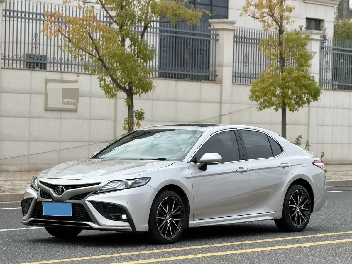 2023 Toyota Camry 2.0L 177HP L4 CVT