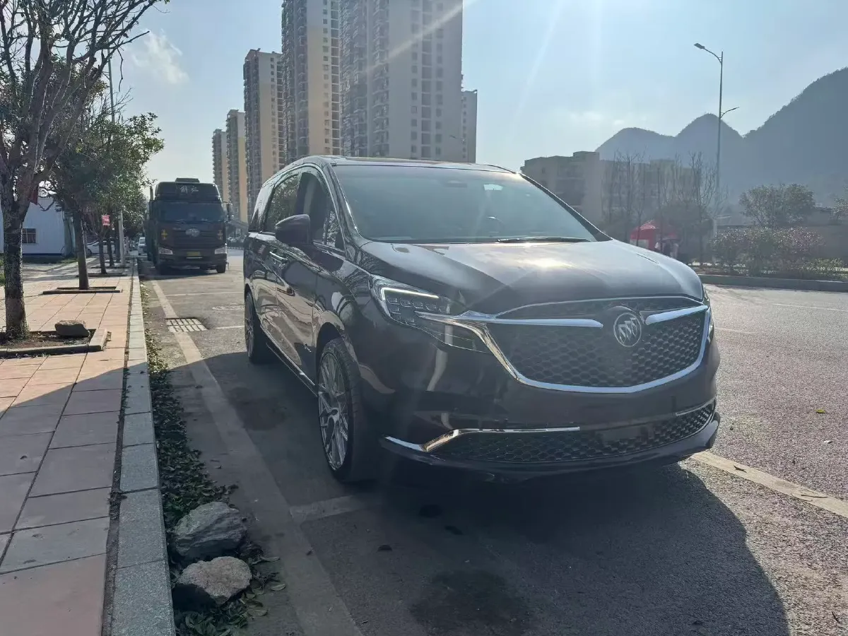 2021 Buick GL8 2.0T 237HP L4 9AT,autocango,china used car exporter,china ev exporter,chinese used car exporter,chinese used ev exporter