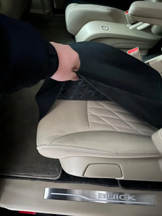 2023 Buick GL8 2.0T 237HP L4 9AT,autocango,china used car exporter,china ev exporter,chinese used car exporter,chinese used ev exporter