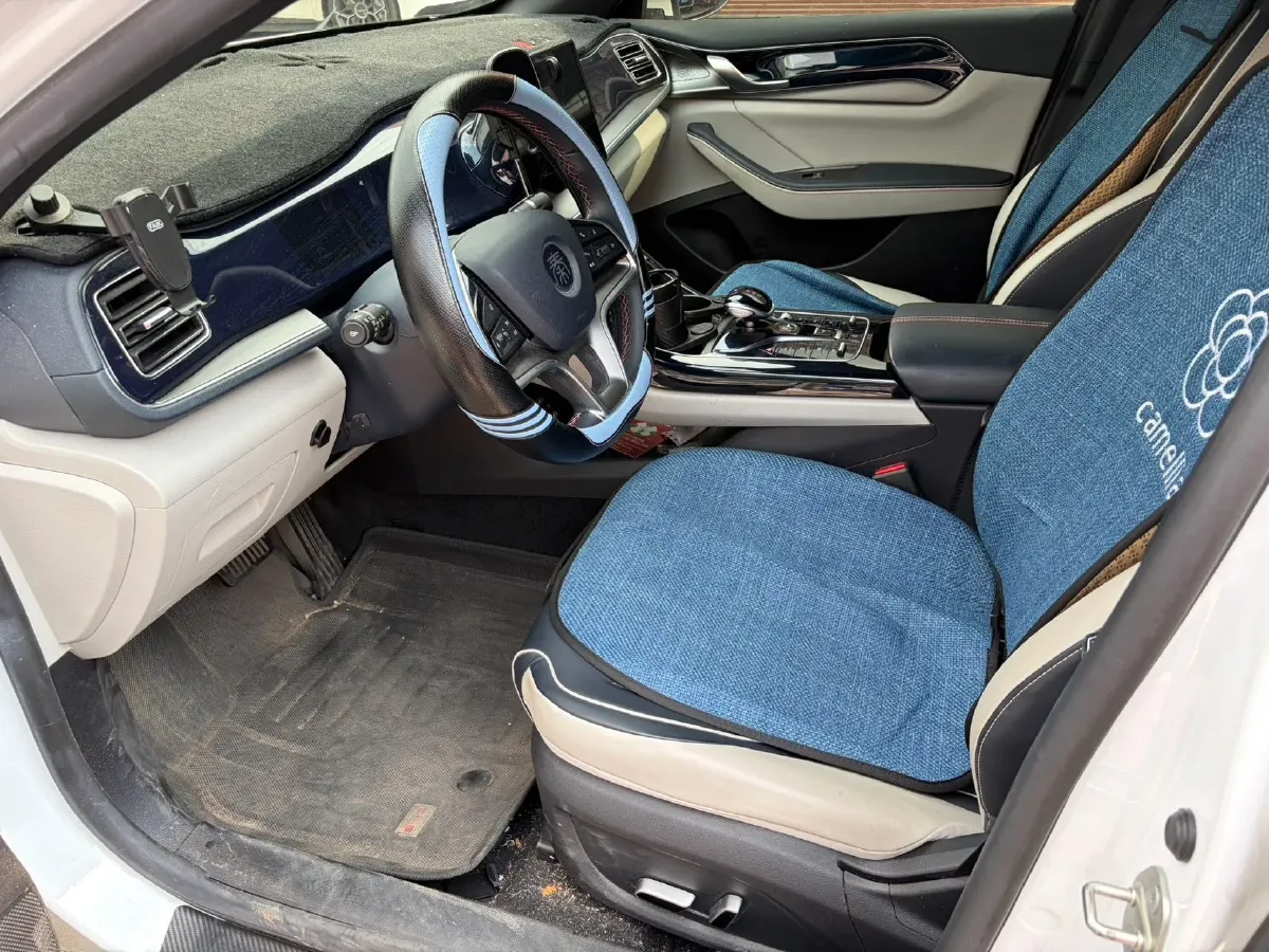 2021 MAXUS G50 1.5T 169HP L4 7DCT,autocango,china used car exporter,china ev exporter,chinese used car exporter,chinese used ev exporter