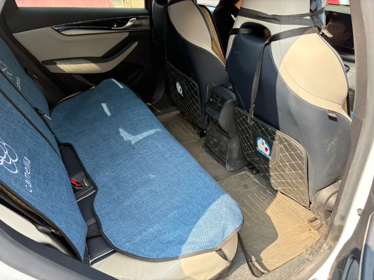 2021 MAXUS G50 1.5T 169HP L4 7DCT,autocango,china used car exporter,china ev exporter,chinese used car exporter,chinese used ev exporter