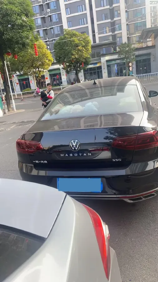 2023 Volkswagen Magotan 2.0T 186HP L4 7DCT,autocango,china used car exporter,china ev exporter,chinese used car exporter,chinese used ev exporter