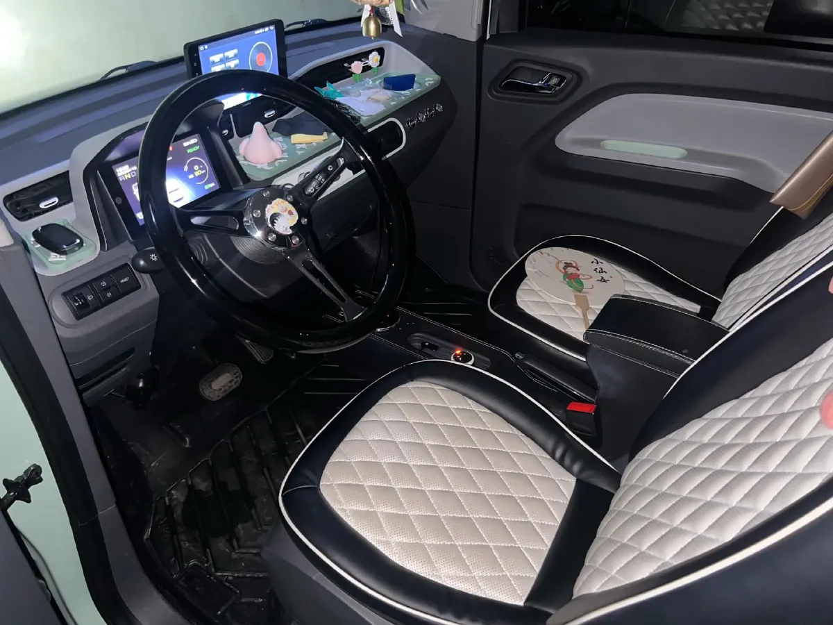 2021 WuLing HongGuang MINI EV BEV 13.8KWH,autocango,china used car exporter,china ev exporter,chinese used car exporter,chinese used ev exporter