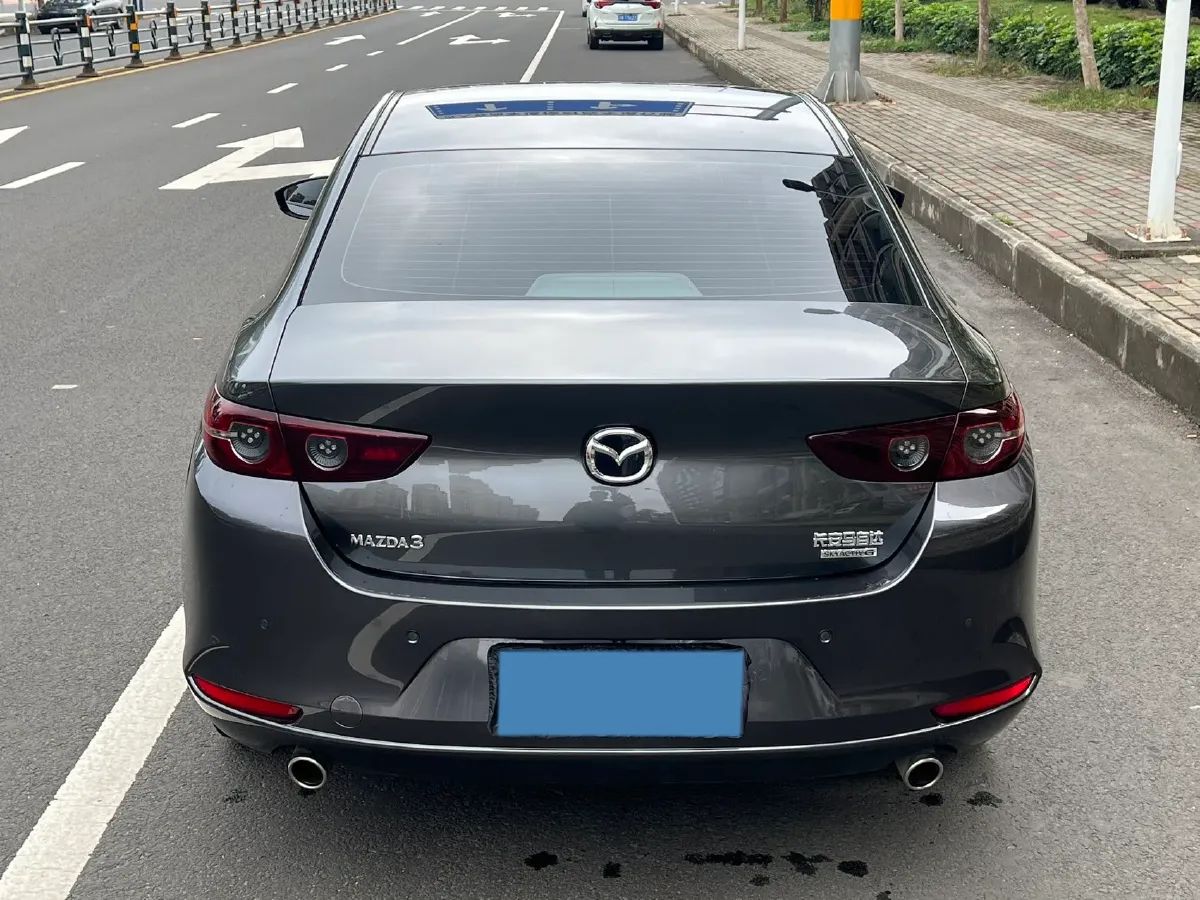 2022 Mazda 3 Axela 2.0L 158HP L4 6AT,autocango,china used car exporter,china ev exporter,chinese used car exporter,chinese used ev exporter
