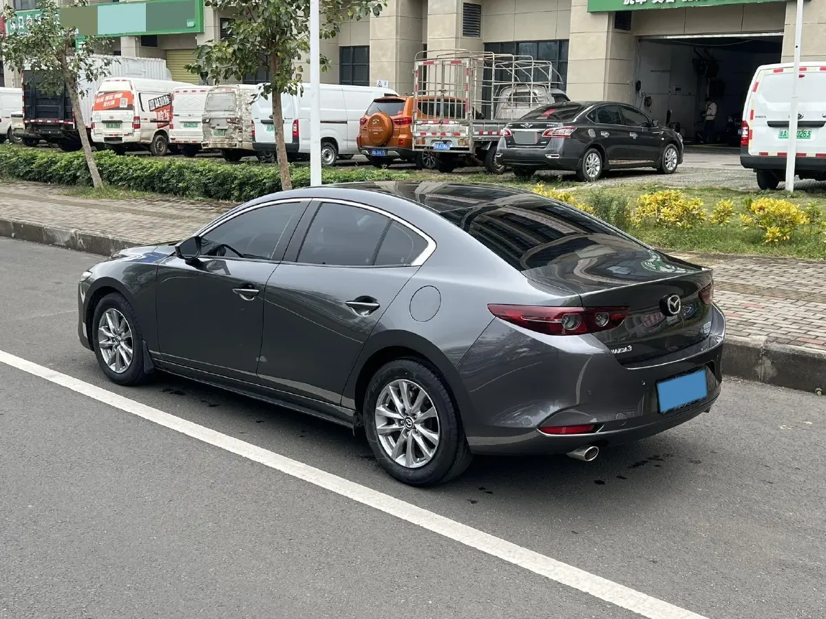 2022 Mazda 3 Axela 2.0L 158HP L4 6AT,autocango,china used car exporter,china ev exporter,chinese used car exporter,chinese used ev exporter