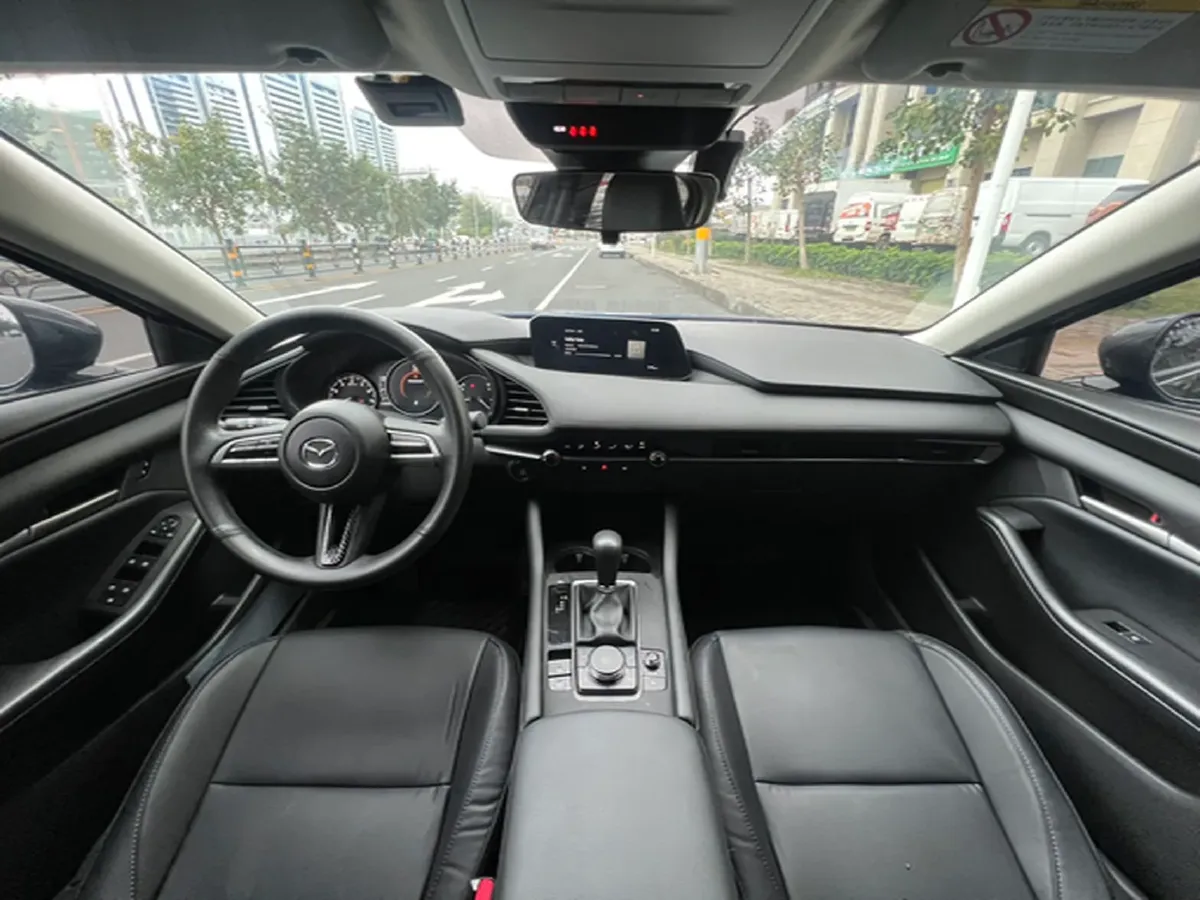 2022 Mazda 3 Axela 2.0L 158HP L4 6AT,autocango,china used car exporter,china ev exporter,chinese used car exporter,chinese used ev exporter