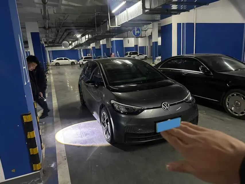 2024 Volkswagen ID.3 BEV 52.8KWH,autocango,china used car exporter,china ev exporter,chinese used car exporter,chinese used ev exporter