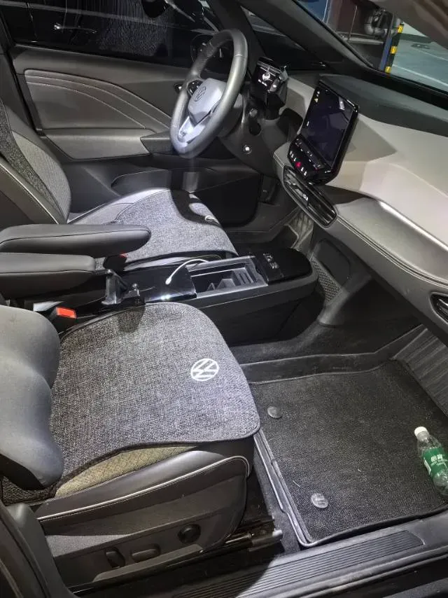 2024 Volkswagen ID.3 BEV 52.8KWH,autocango,china used car exporter,china ev exporter,chinese used car exporter,chinese used ev exporter