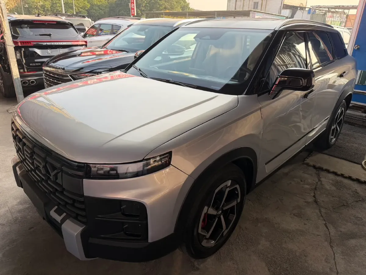 2023 Chery Exploration 06 1.6T 197HP L4 7DCT,autocango,china used car exporter,china ev exporter,chinese used car exporter,chinese used ev exporter