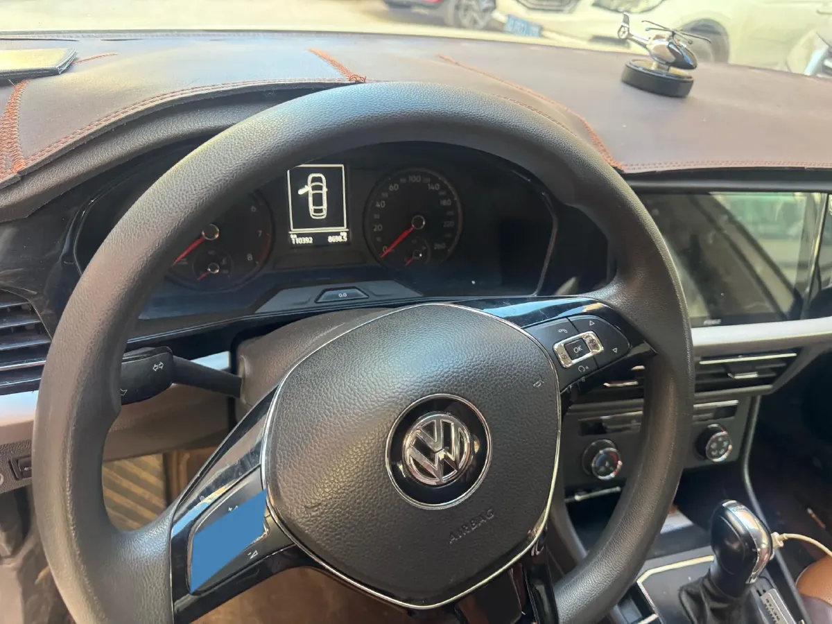 2018 Skoda Karoq 1.4T 150HP L4 7DCT,autocango,china used car exporter,china ev exporter,chinese used car exporter,chinese used ev exporter