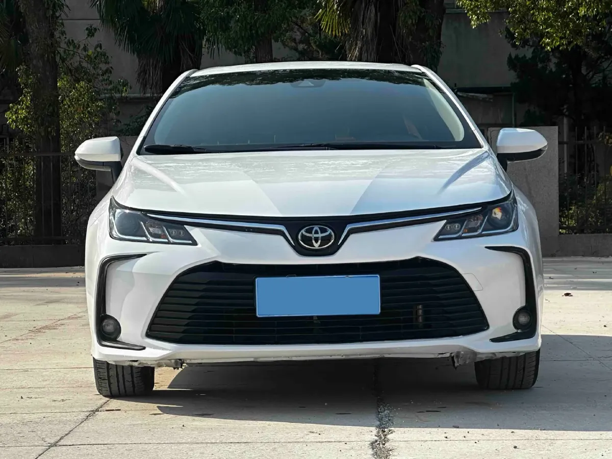 2021 Toyota Corolla 1.2T 116HP L4 CVT,autocango,china used car exporter,china ev exporter,chinese used car exporter,chinese used ev exporter