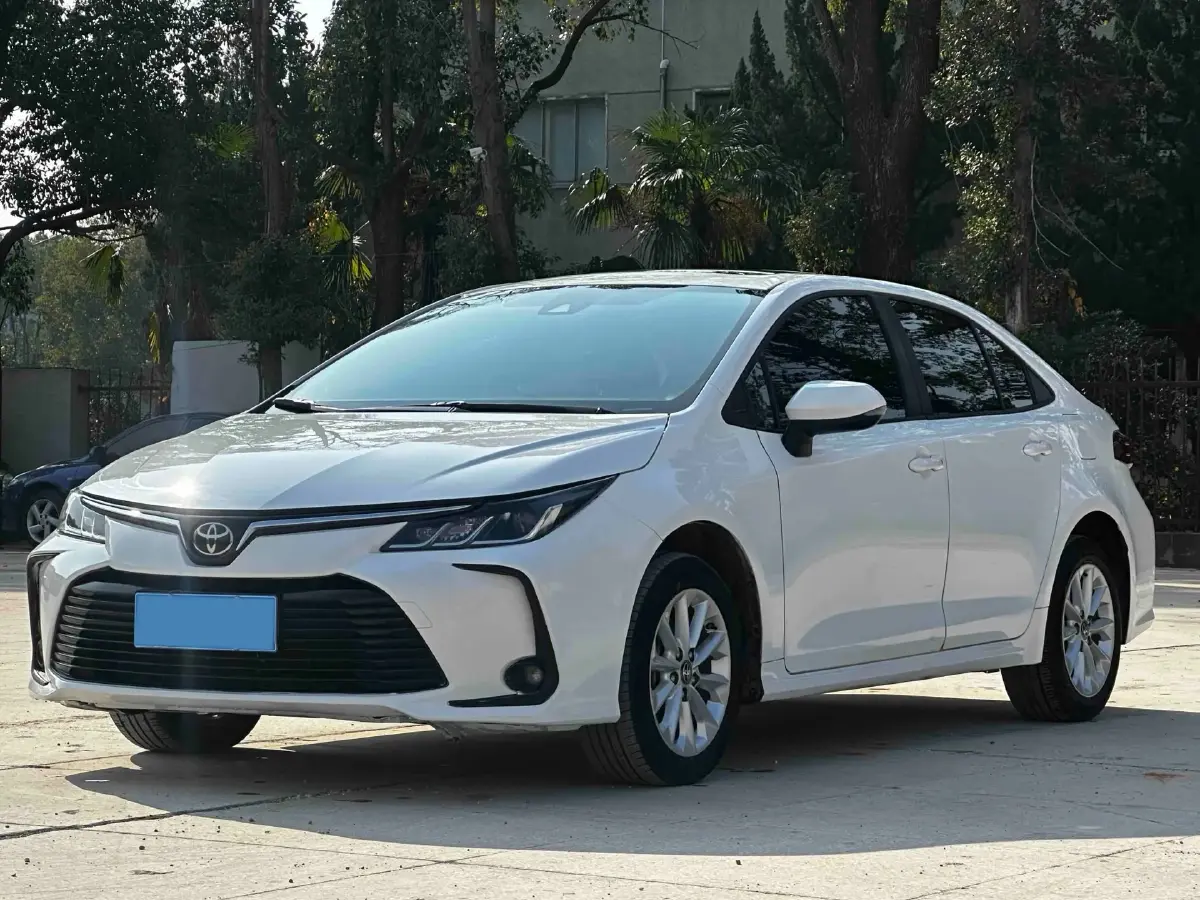 2021 Toyota Corolla 1.2T 116HP L4 CVT