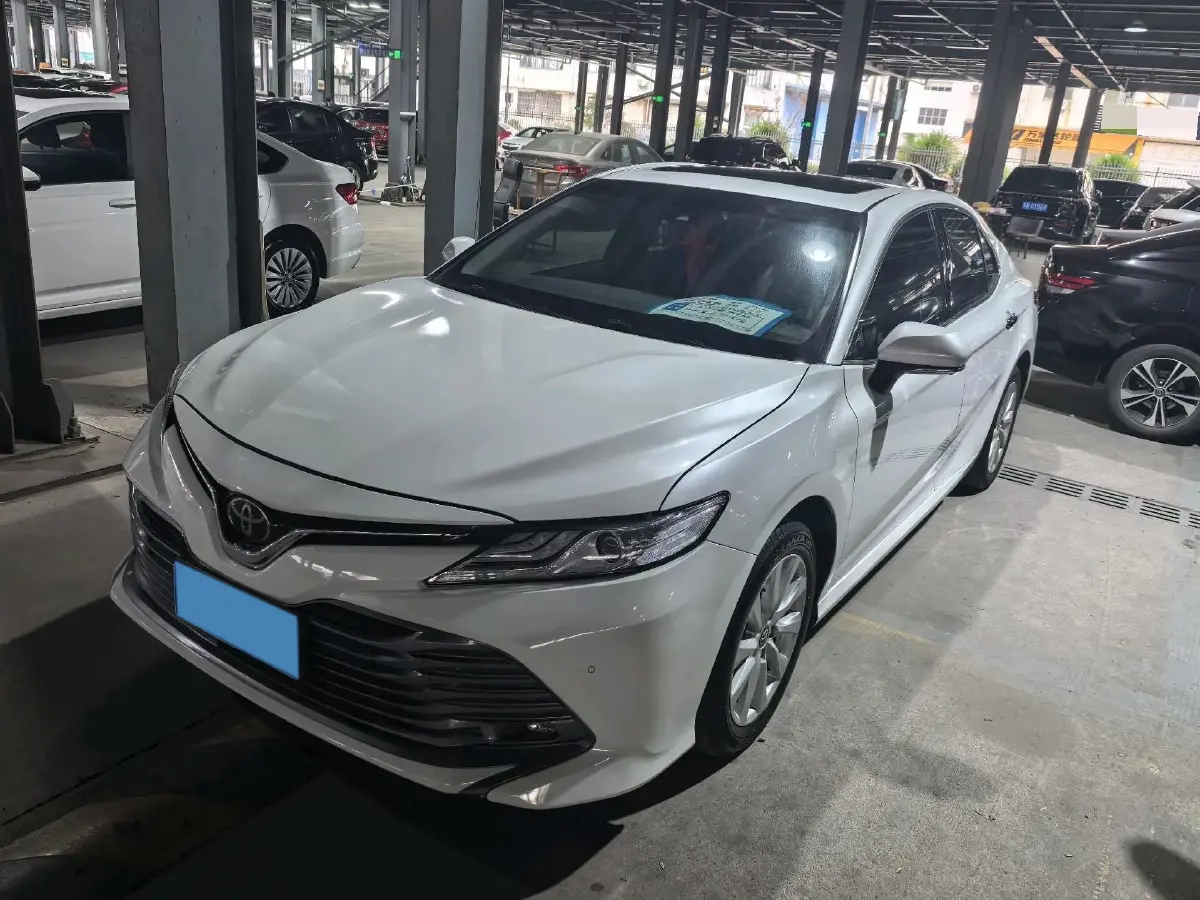 2019 Toyota Camry 2.0L 178HP L4 CVT