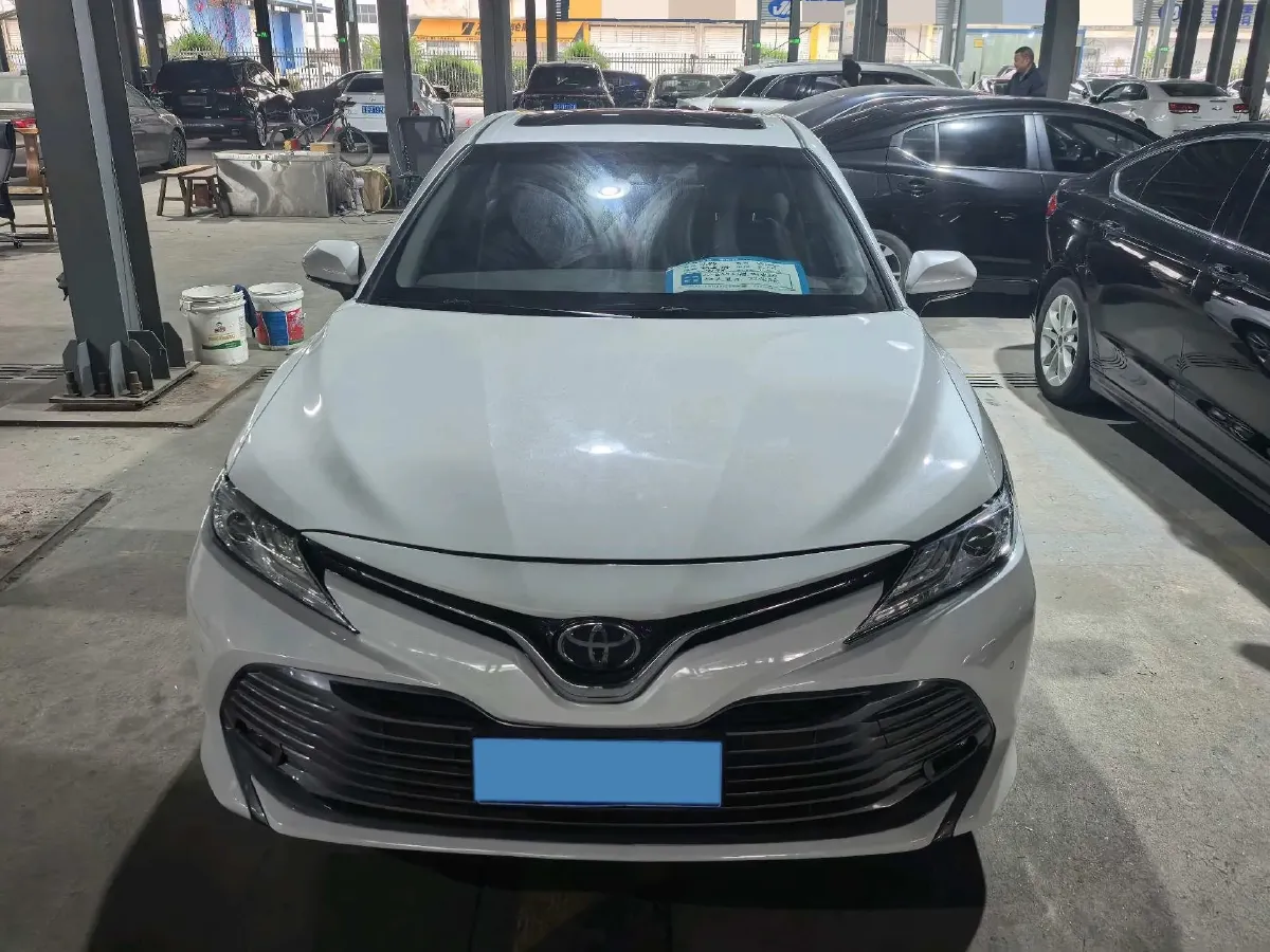 2019 Toyota Camry 2.0L 178HP L4 CVT,autocango,china used car exporter,china ev exporter,chinese used car exporter,chinese used ev exporter