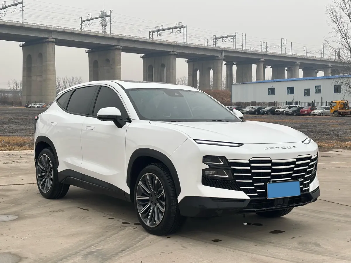 2022 Jetour DASHING 1.6T 197HP L4 7DCT,autocango,china used car exporter,china ev exporter,chinese used car exporter,chinese used ev exporter