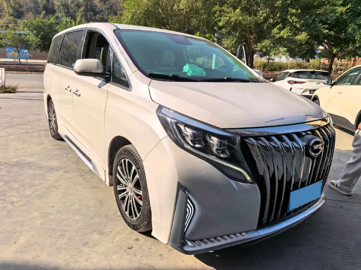 2021 GAC Trumpchi M8 2.0T 252HP L4 8AT,autocango,china used car exporter,china ev exporter,chinese used car exporter,chinese used ev exporter