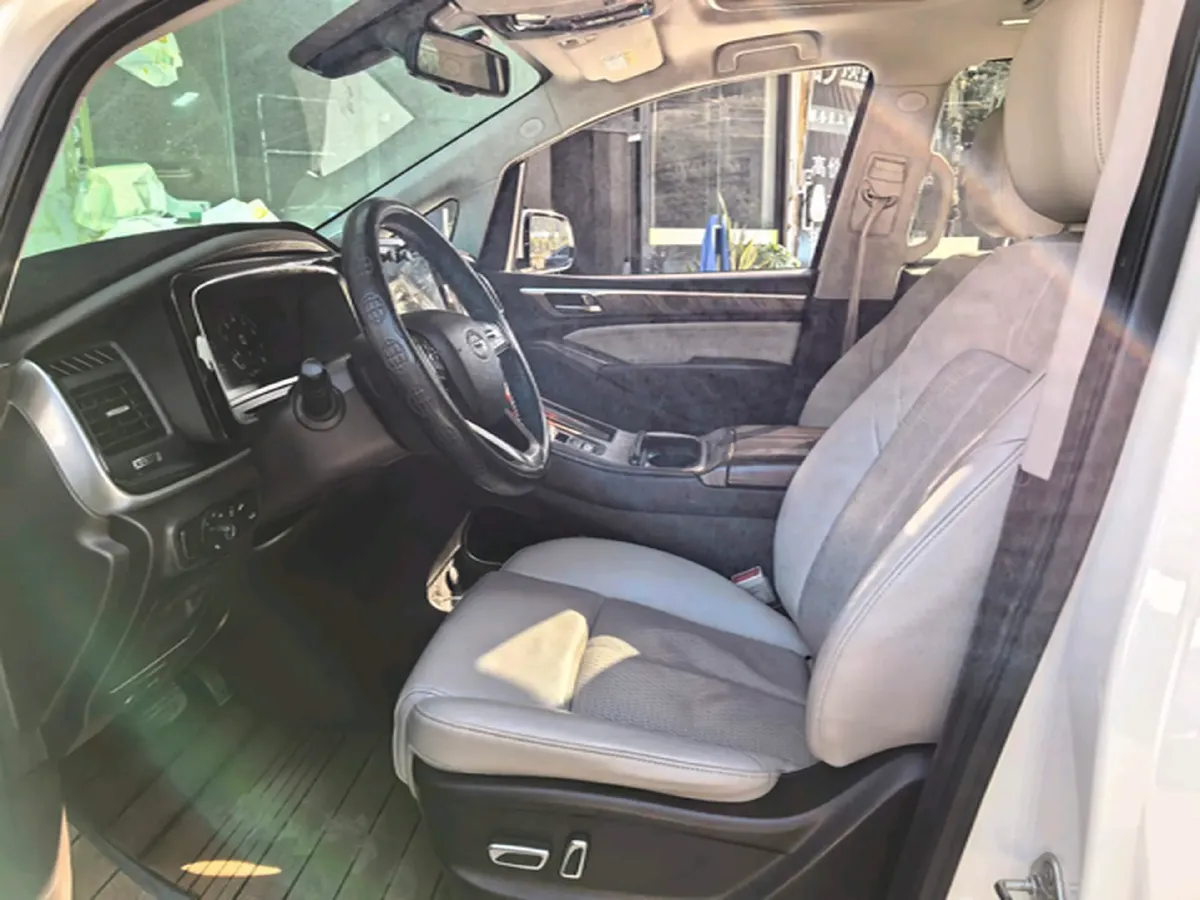 2021 GAC Trumpchi M8 2.0T 252HP L4 8AT,autocango,china used car exporter,china ev exporter,chinese used car exporter,chinese used ev exporter