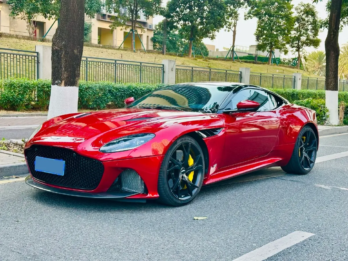 2019 Aston Martin DBS 5.2T 725HP V12 8AT,autocango,china used car exporter,china ev exporter,chinese used car exporter,chinese used ev exporter