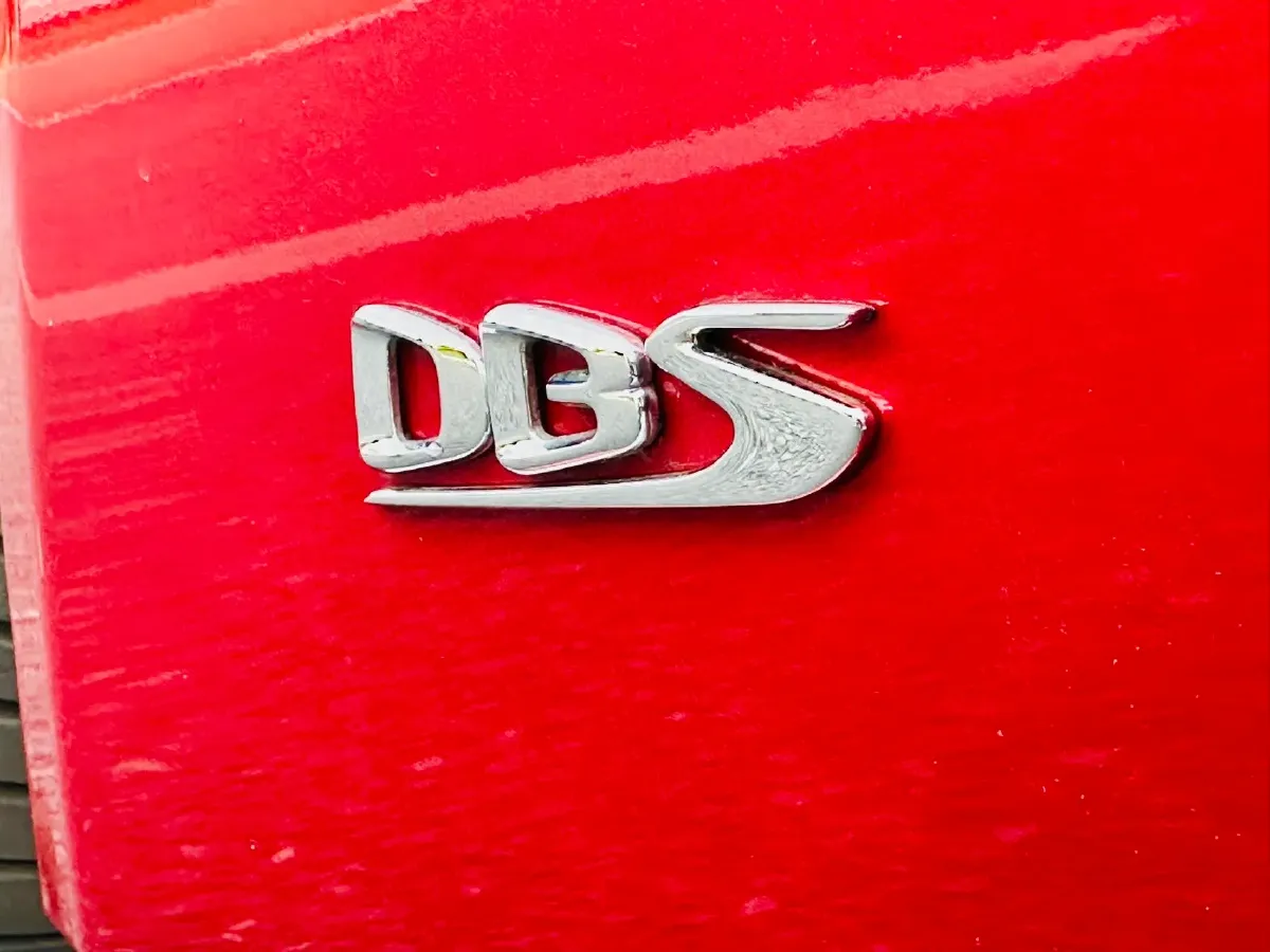 2019 Aston Martin DBS 5.2T 725HP V12 8AT,autocango,china used car exporter,china ev exporter,chinese used car exporter,chinese used ev exporter