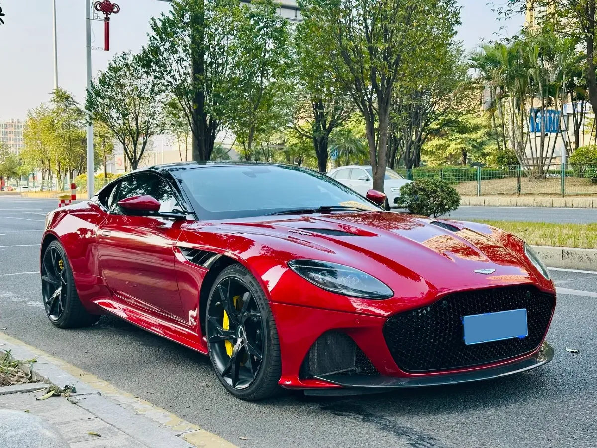 2019 Aston Martin DBS 5.2T 725HP V12 8AT,autocango,china used car exporter,china ev exporter,chinese used car exporter,chinese used ev exporter