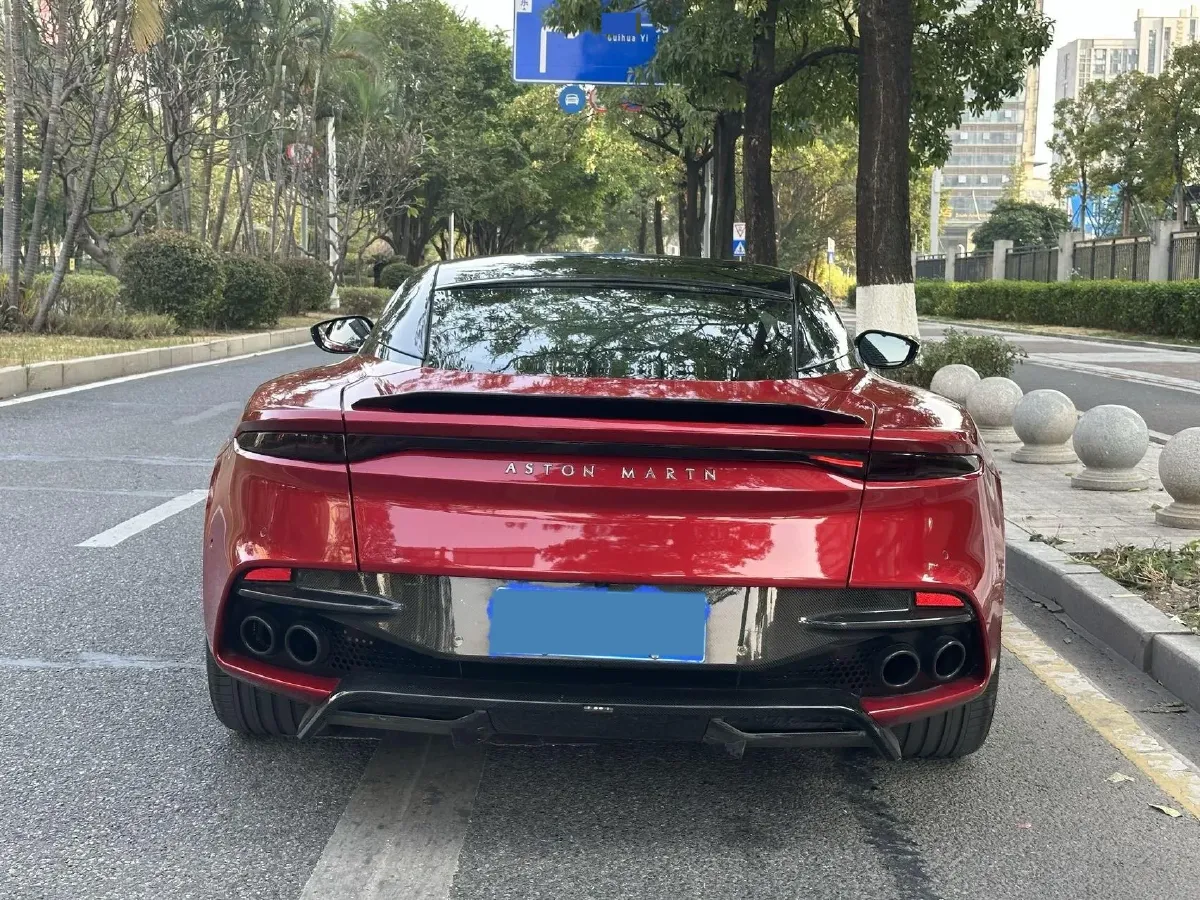 2019 Aston Martin DBS 5.2T 725HP V12 8AT,autocango,china used car exporter,china ev exporter,chinese used car exporter,chinese used ev exporter