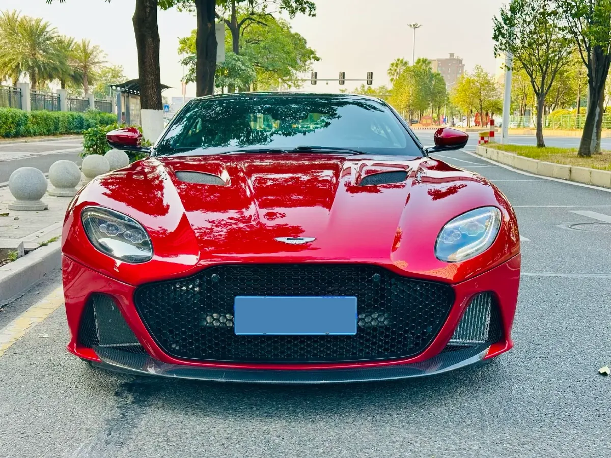 2019 Aston Martin DBS 5.2T 725HP V12 8AT,autocango,china used car exporter,china ev exporter,chinese used car exporter,chinese used ev exporter