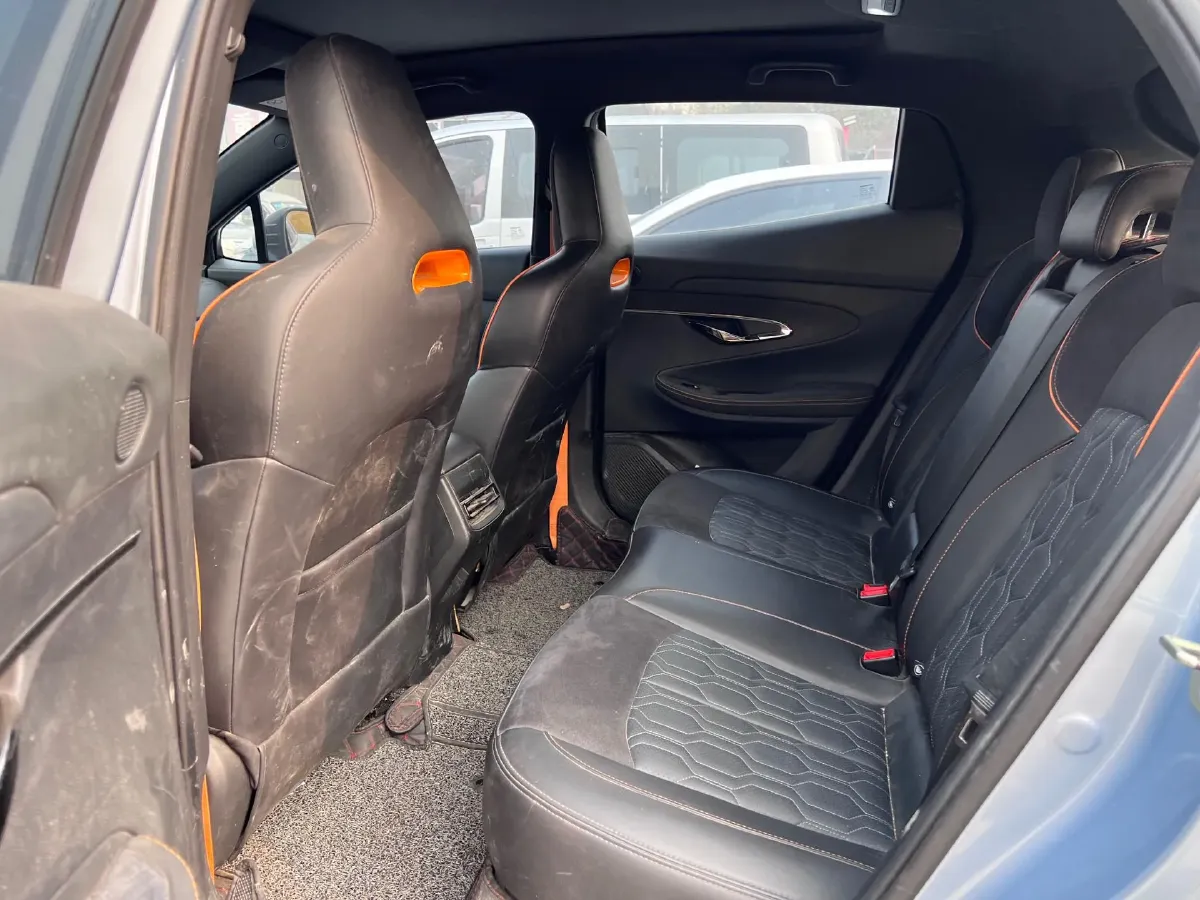 2022 ChangAn UNI-T 1.5T 188HP L4 7DCT,autocango,china used car exporter,china ev exporter,chinese used car exporter,chinese used ev exporter