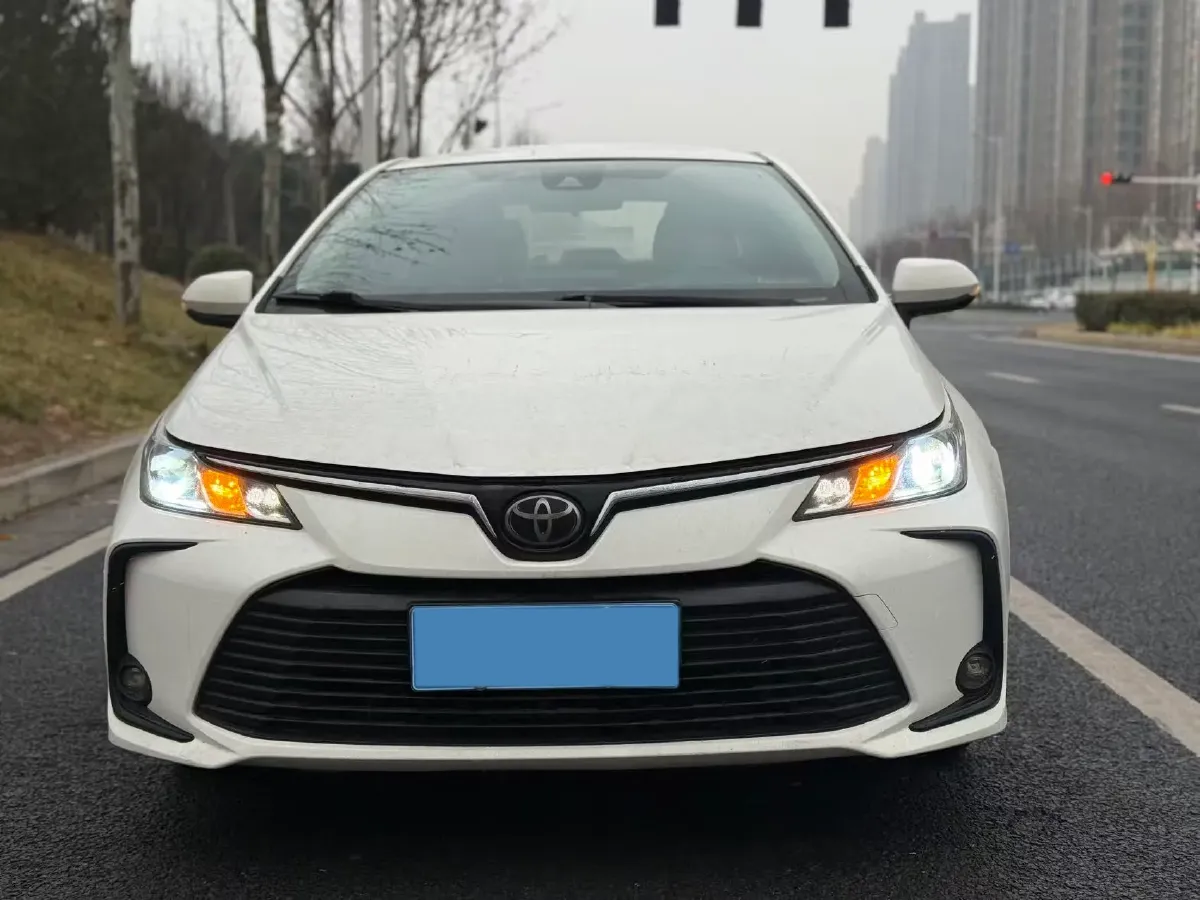 2021 Toyota Corolla 1.2T 116HP L4 CVT,autocango,china used car exporter,china ev exporter,chinese used car exporter,chinese used ev exporter