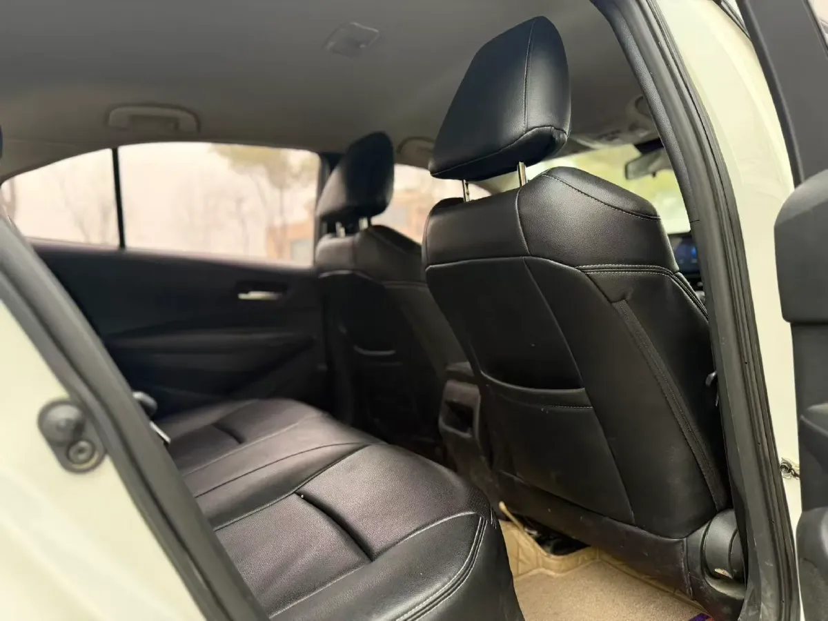 2021 Toyota Corolla 1.2T 116HP L4 CVT,autocango,china used car exporter,china ev exporter,chinese used car exporter,chinese used ev exporter