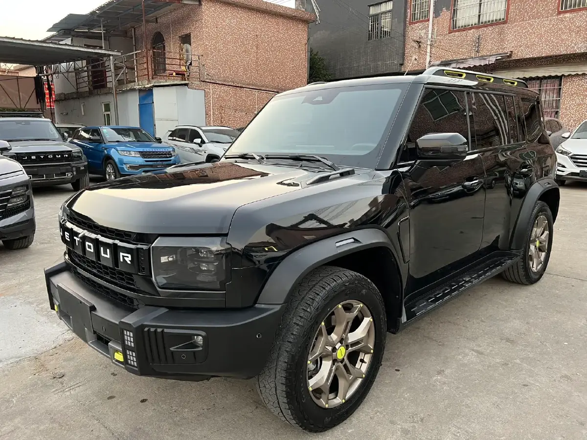 2023 Jetour Traveller 2.0T 254HP L4 8AT