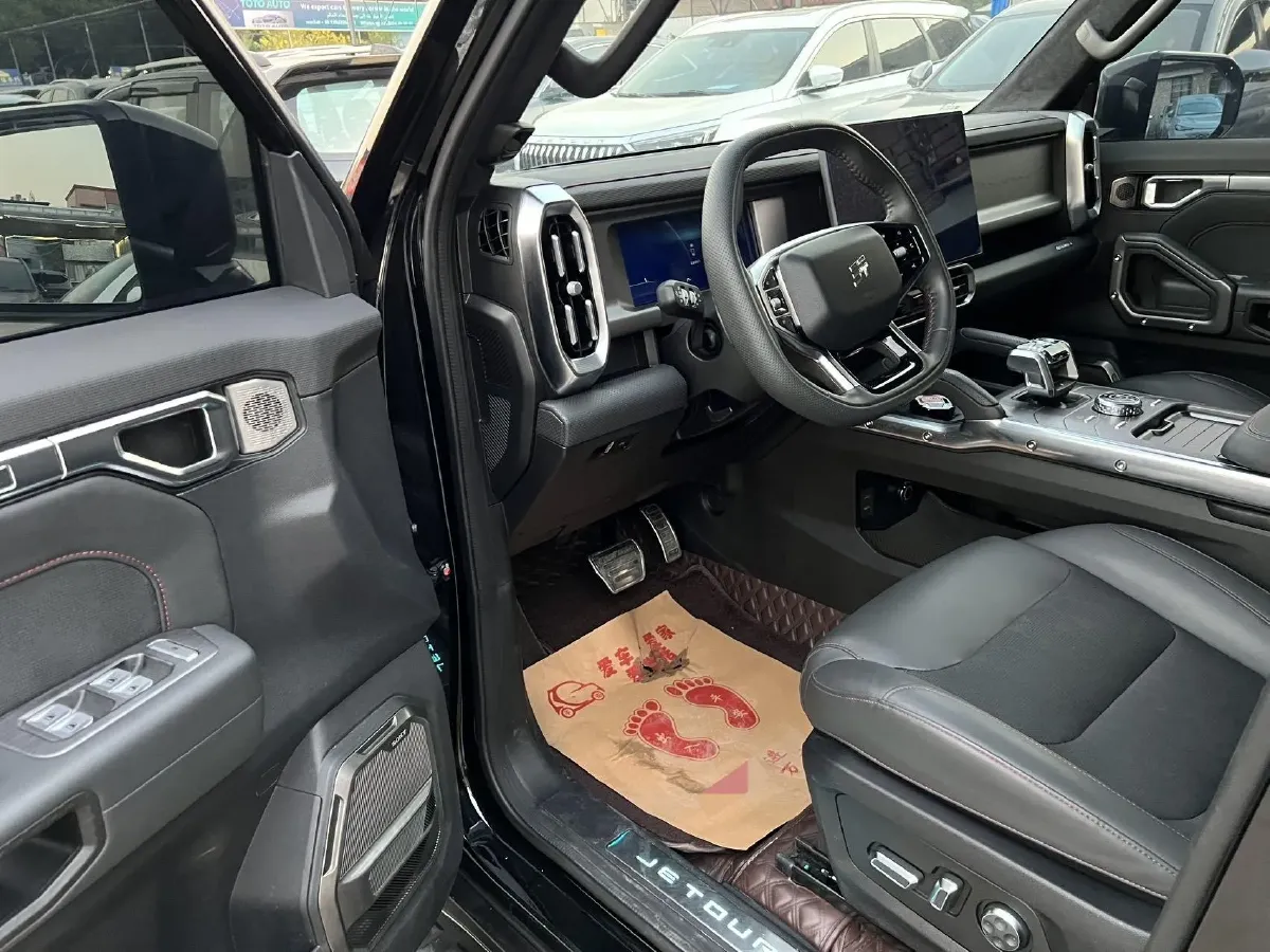 2023 Jetour Traveller 2.0T 254HP L4 8AT,autocango,china used car exporter,china ev exporter,chinese used car exporter,chinese used ev exporter