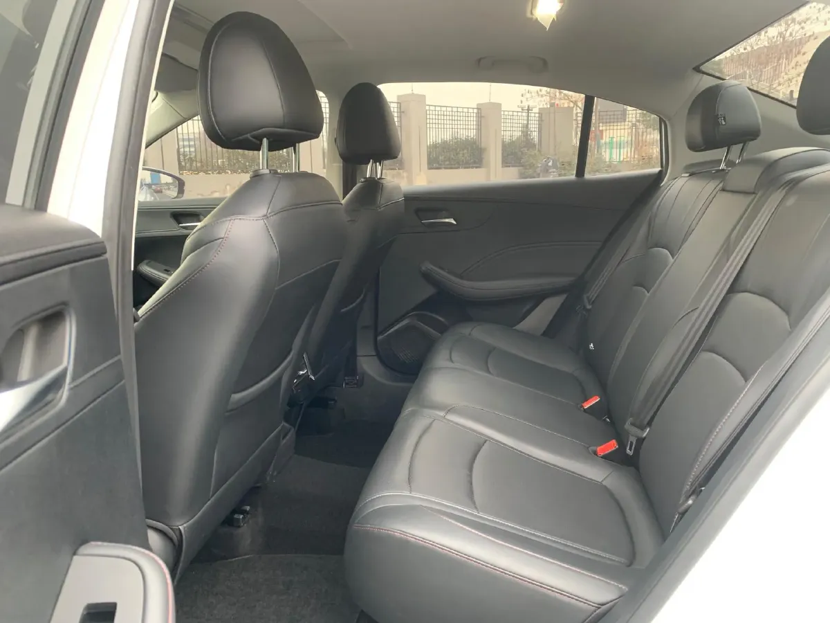 2022 MG 5 Scorpio 1.5T 181HP L4 7DCT,autocango,china used car exporter,china ev exporter,chinese used car exporter,chinese used ev exporter