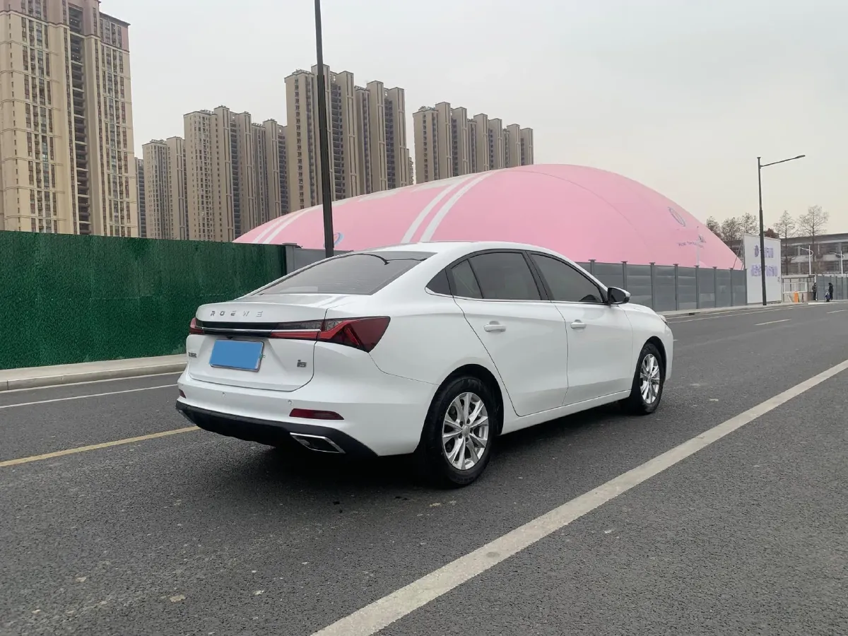 2022 MG 5 Scorpio 1.5T 181HP L4 7DCT,autocango,china used car exporter,china ev exporter,chinese used car exporter,chinese used ev exporter