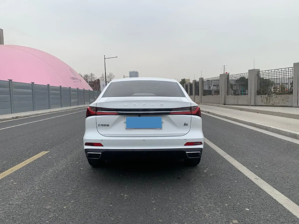 2022 MG 5 Scorpio 1.5T 181HP L4 7DCT,autocango,china used car exporter,china ev exporter,chinese used car exporter,chinese used ev exporter