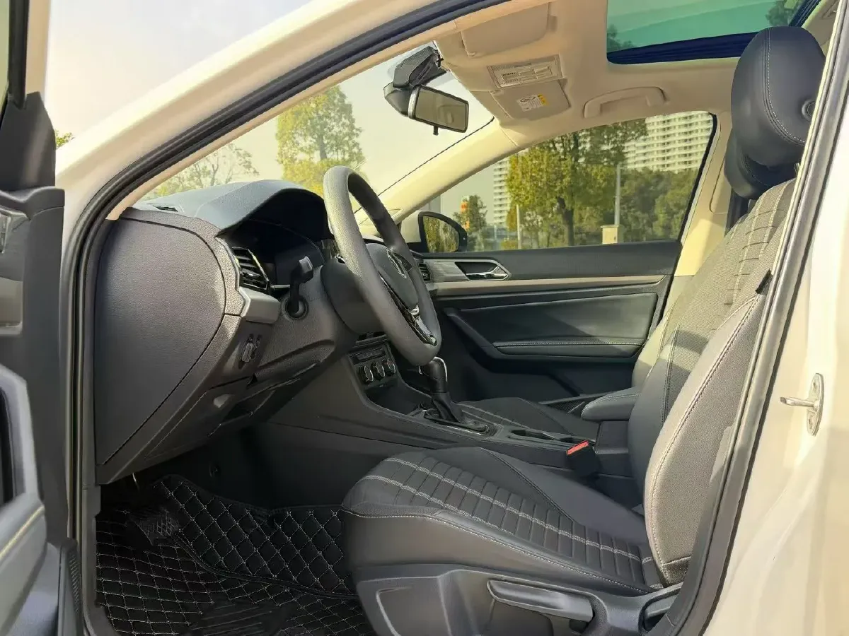 2022 Volkswagen Sagitar 1.2T 116HP L4 7DCT,autocango,china used car exporter,china ev exporter,chinese used car exporter,chinese used ev exporter