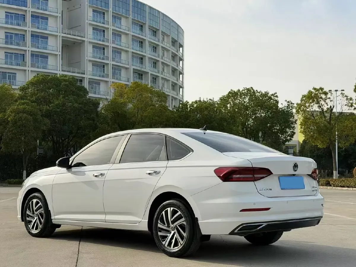 2022 Volkswagen Sagitar 1.2T 116HP L4 7DCT,autocango,china used car exporter,china ev exporter,chinese used car exporter,chinese used ev exporter
