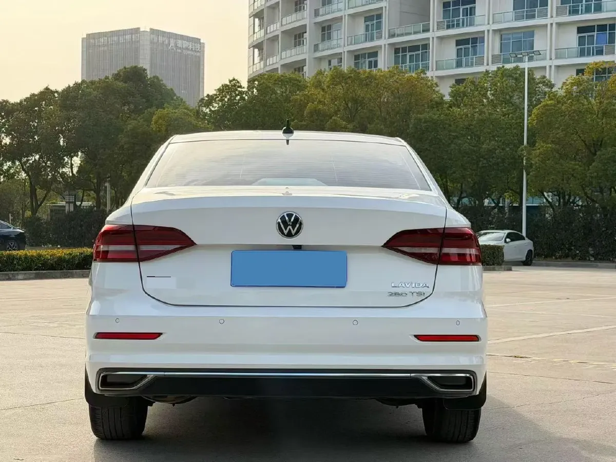 2022 Volkswagen Sagitar 1.2T 116HP L4 7DCT,autocango,china used car exporter,china ev exporter,chinese used car exporter,chinese used ev exporter