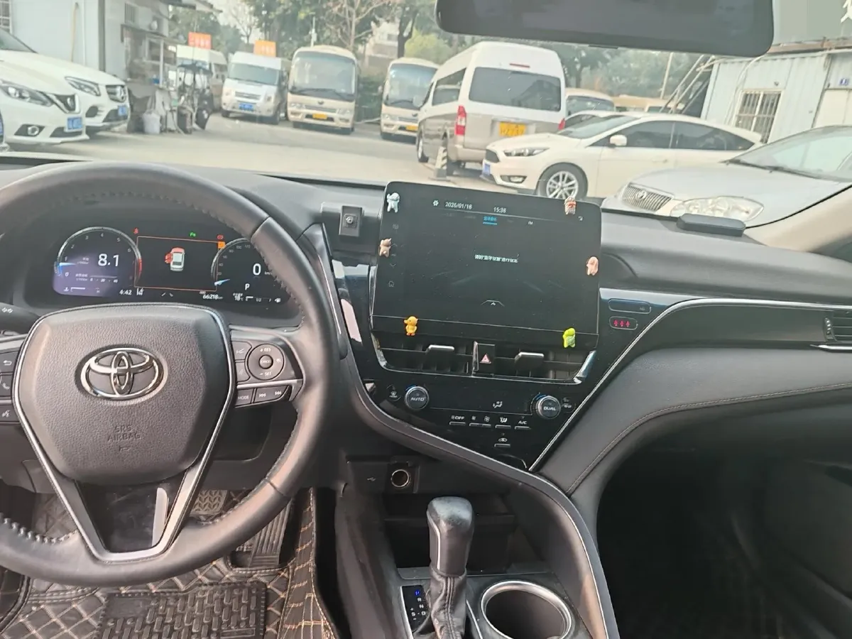 2021 Toyota Camry 2.5L 209HP L4 8AT,autocango,china used car exporter,china ev exporter,chinese used car exporter,chinese used ev exporter