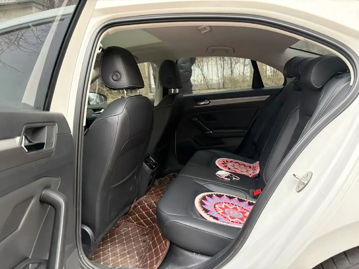 2019 Volkswagen Passat 1.4T 150HP L4 7DCT,autocango,china used car exporter,china ev exporter,chinese used car exporter,chinese used ev exporter