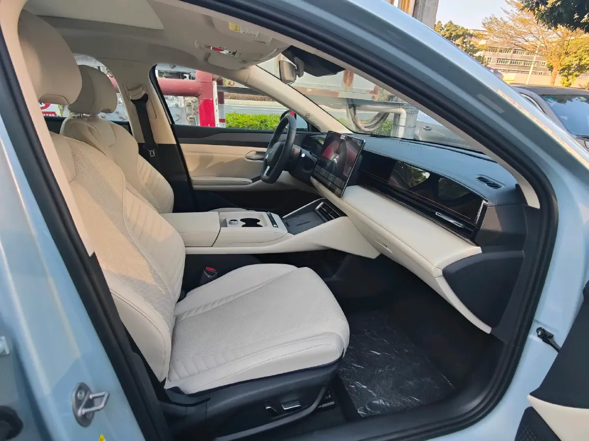 2025 BYD QinL BEV,autocango,china used car exporter,china ev exporter,chinese used car exporter,chinese used ev exporter