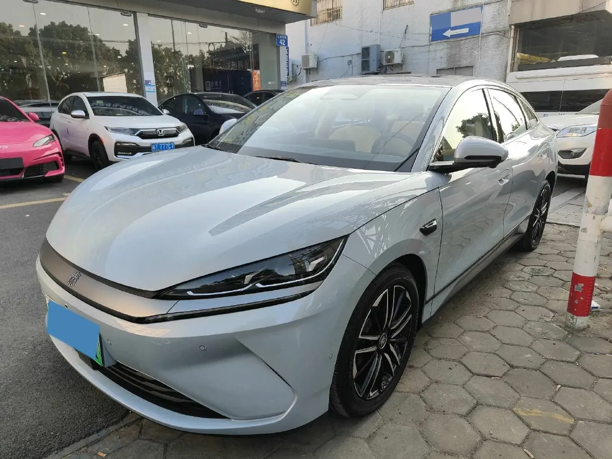 2025 BYD QinL BEV,autocango,china used car exporter,china ev exporter,chinese used car exporter,chinese used ev exporter
