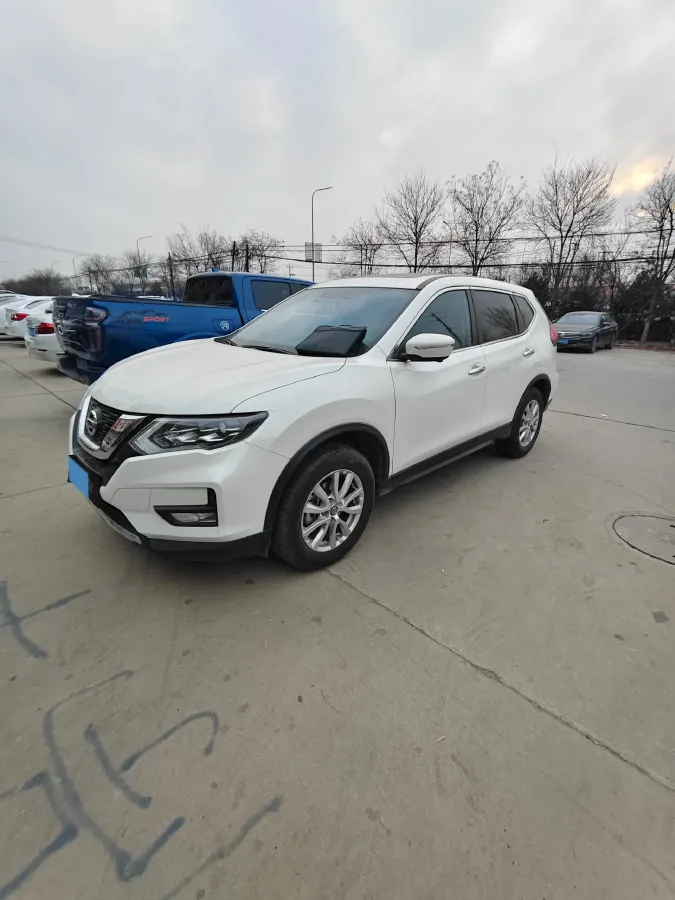 2022 Nissan X-Trail 2.0L 151HP L4 CVT,autocango,china used car exporter,china ev exporter,chinese used car exporter,chinese used ev exporter