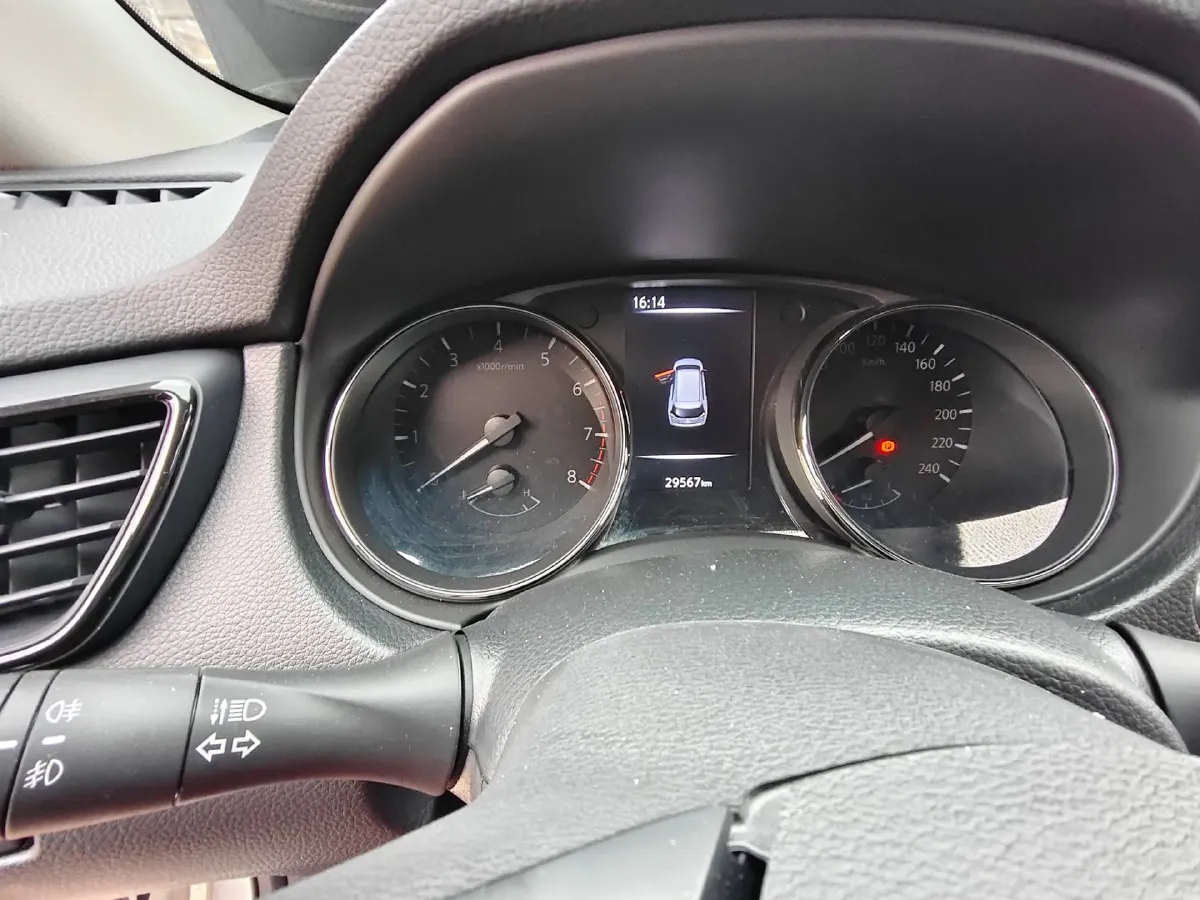 2022 Nissan X-Trail 2.0L 151HP L4 CVT,autocango,china used car exporter,china ev exporter,chinese used car exporter,chinese used ev exporter