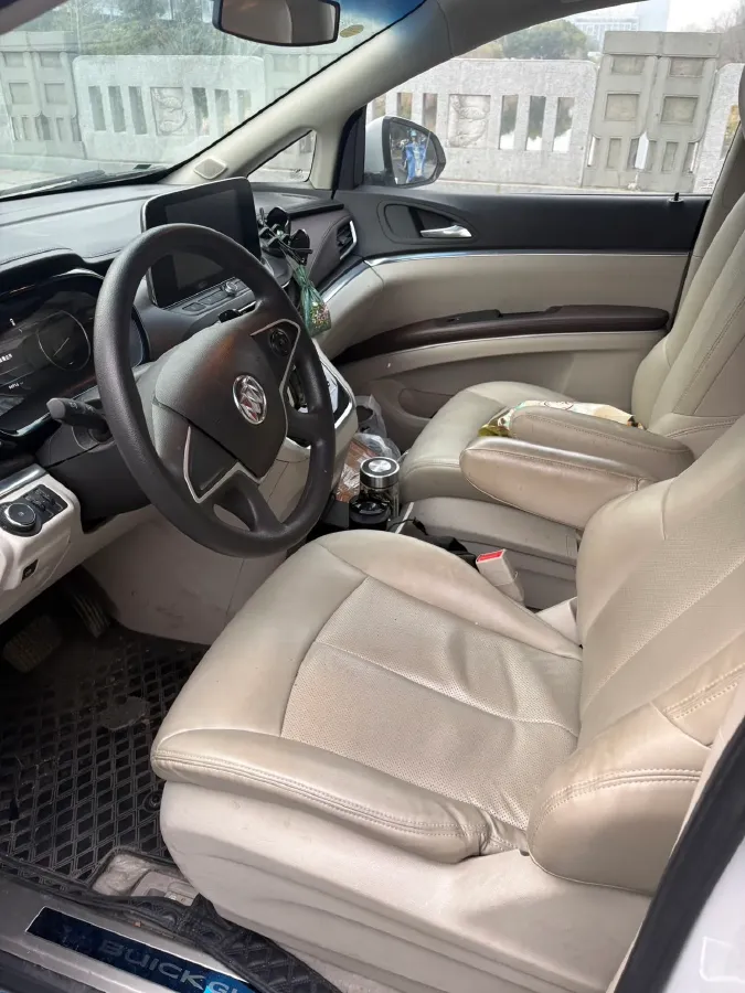 2021 Buick GL8 2.0T 237HP L4 9AT,autocango,china used car exporter,china ev exporter,chinese used car exporter,chinese used ev exporter