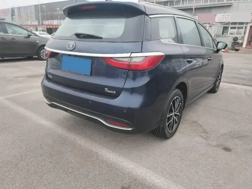 2017 BYD Song MAX 1.5T 154HP L4 6DCT,autocango,china used car exporter,china ev exporter,chinese used car exporter,chinese used ev exporter