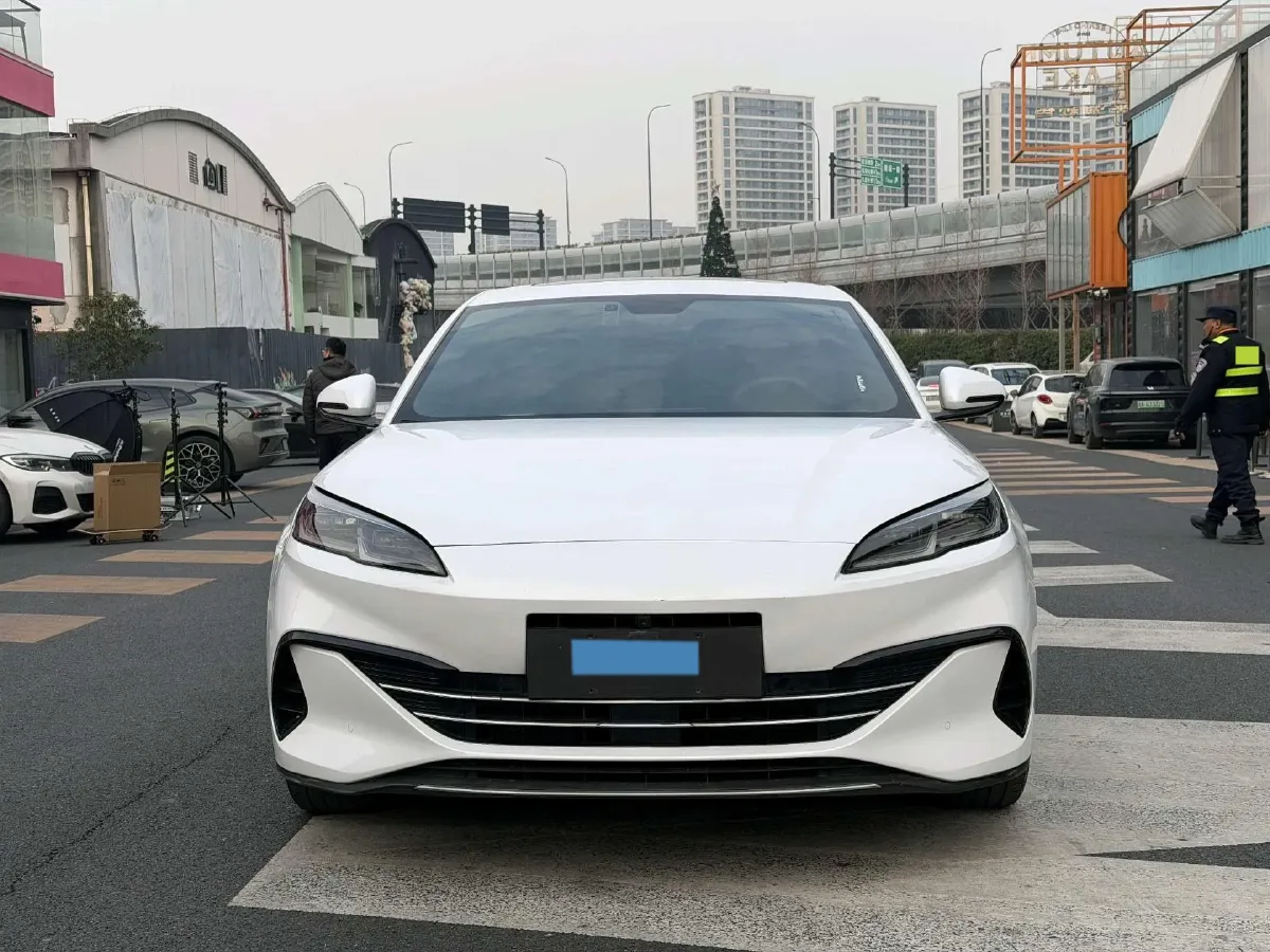 2024 BYD Seal 06 1.5L 101HP L4 E-CVT PHEV 15.87KWH,autocango,china used car exporter,china ev exporter,chinese used car exporter,chinese used ev exporter